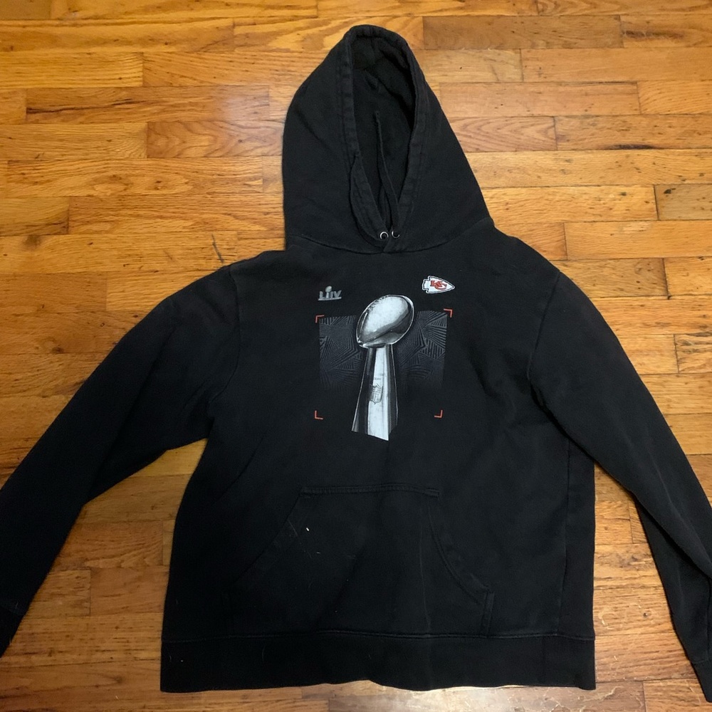 Chiefs sweatshirt